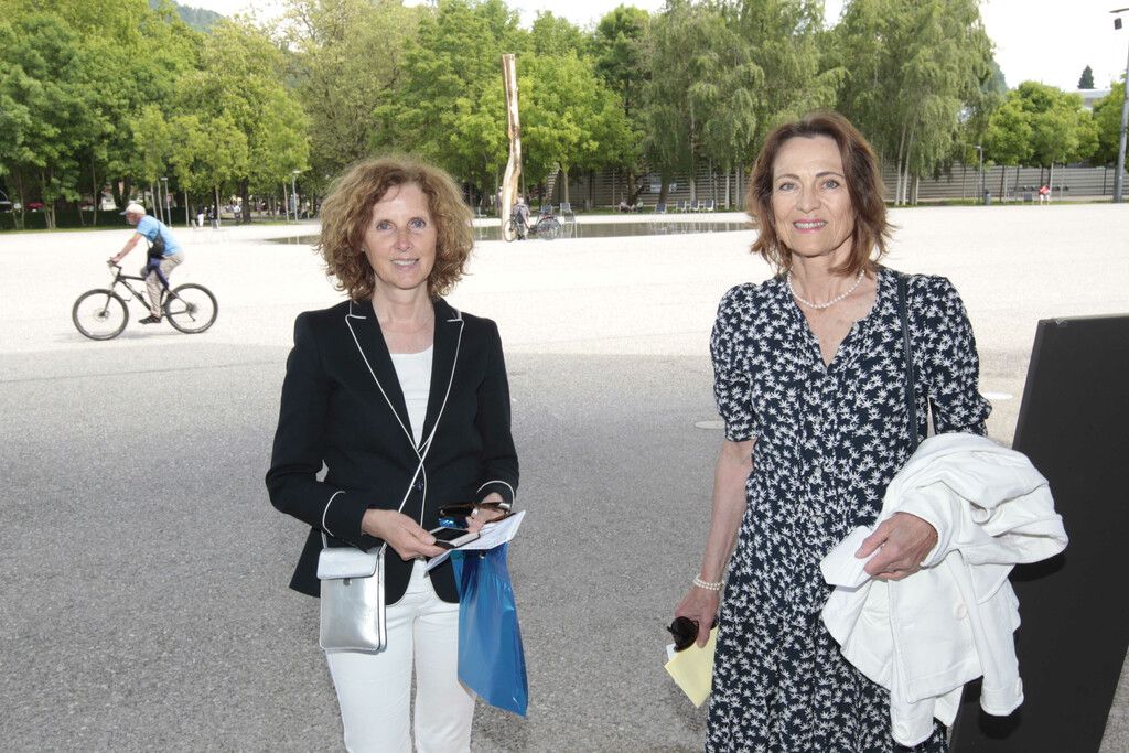 Von einem Ort zum anderen