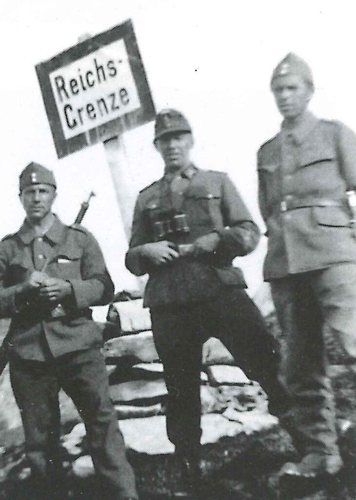Die Grenze auf den Bergen überwunden