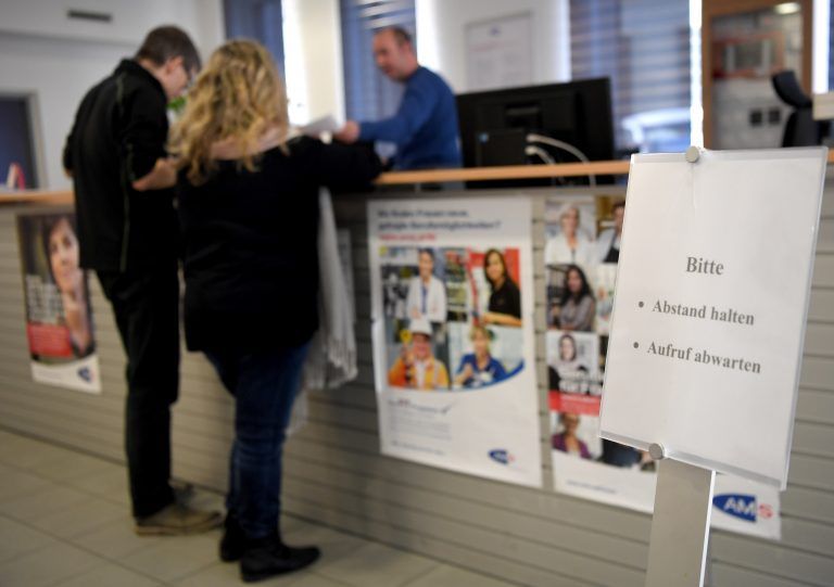 Arbeitsmarkt Trotz der Eintrübung der Konjunktur bleibt der Arbeitsmarkt in Vorarlberg stark. Für das Gesamtjahr 2022 gehen die BA-Ökonomen von einem Rückgang der Arbeitslosenquote auf 5 Prozent aus.