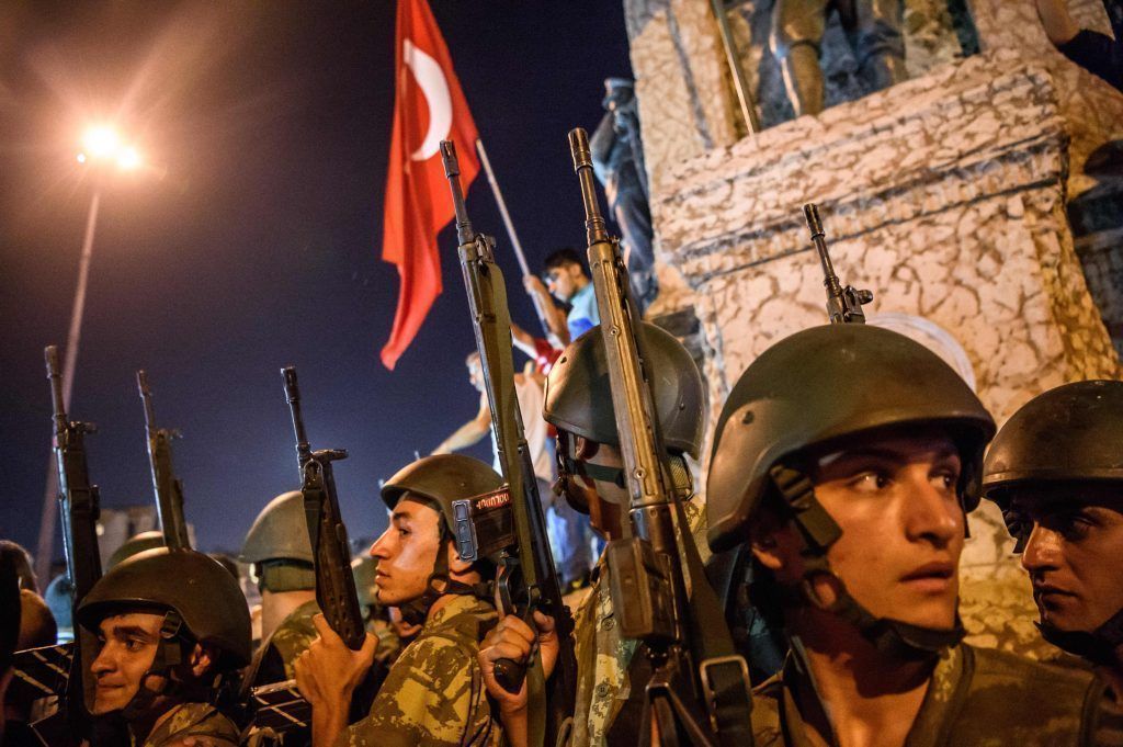 Gülen ohne Frömmlermaske