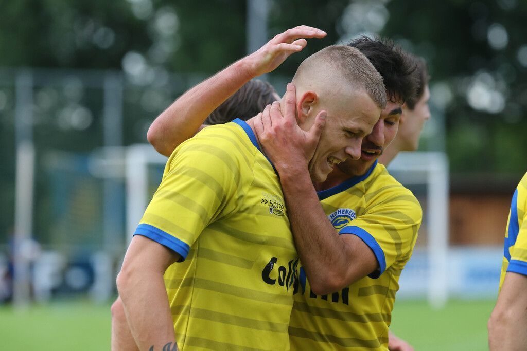 Hohenems weiter, Lauterach raus