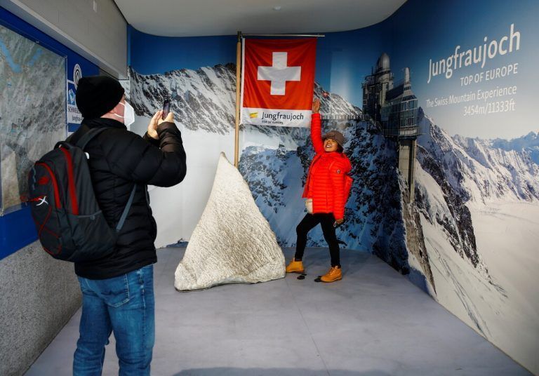 Der Tourismus ist seit jeher eine der wichtigsten Säulen der Wirtschaft der Eidgenossen und hat dort eine schon sehr lange Tradition. Reuters