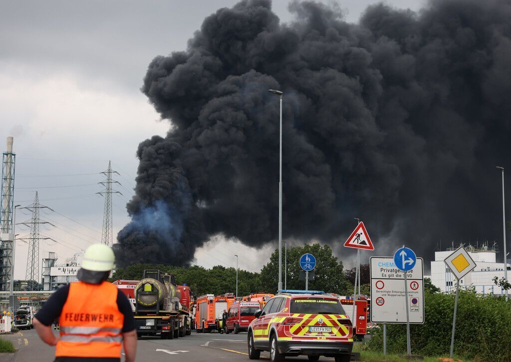 Explosion erschüttert Leverkusen