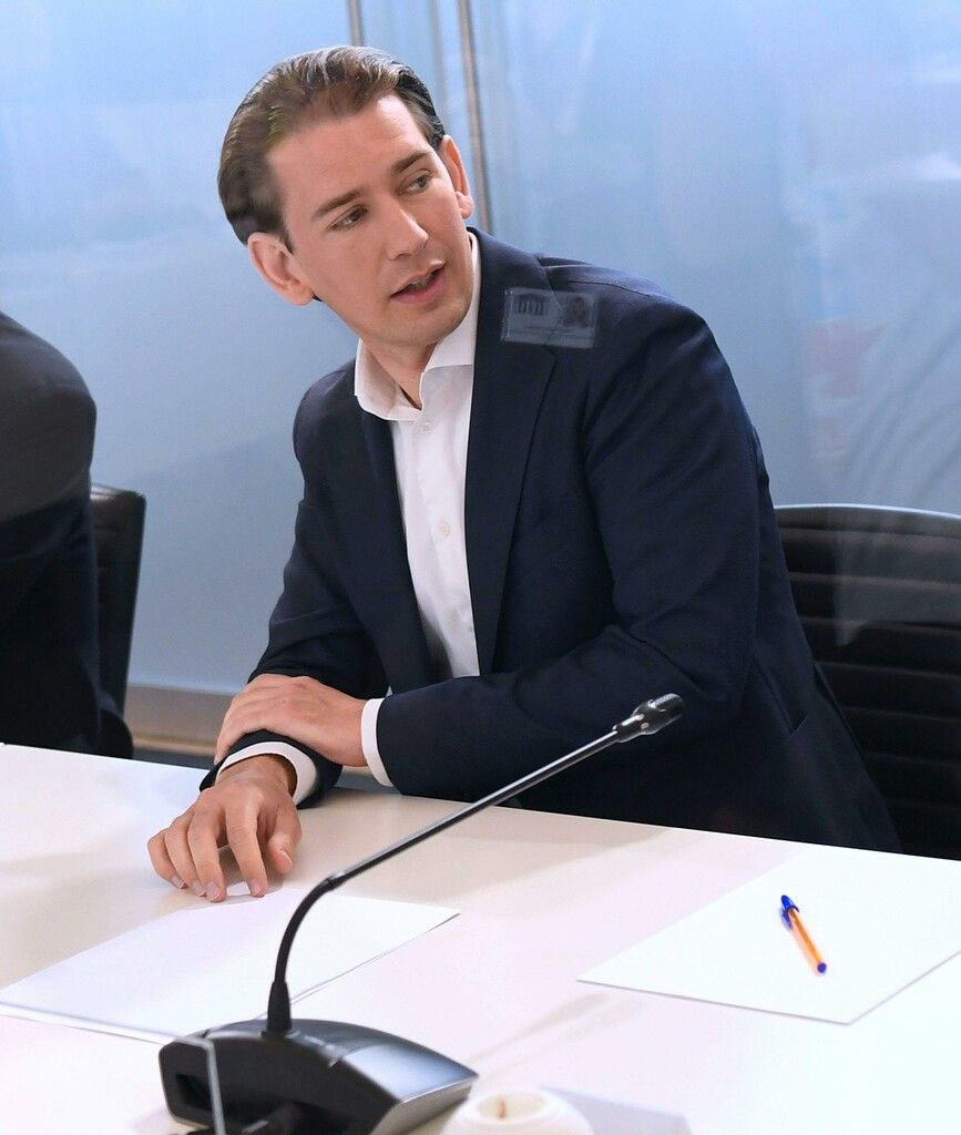 Kurz nutzt zweiten Auftritt im U-Ausschuss für Kritik. »A2