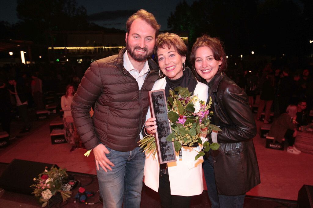 Festivalstart mit Preisreigen