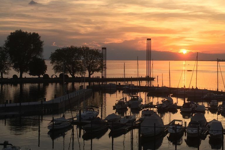 <p class="caption">Morgen Sonntag wird ab 19.30 Uhr die Molomesse gefeiert. Die Katholische Kirche wird im Sommer für weitere Veranstaltungen in Bregenz sorgen.<span class="copyright">Peter Wimmer</span></p><p class="caption"/>