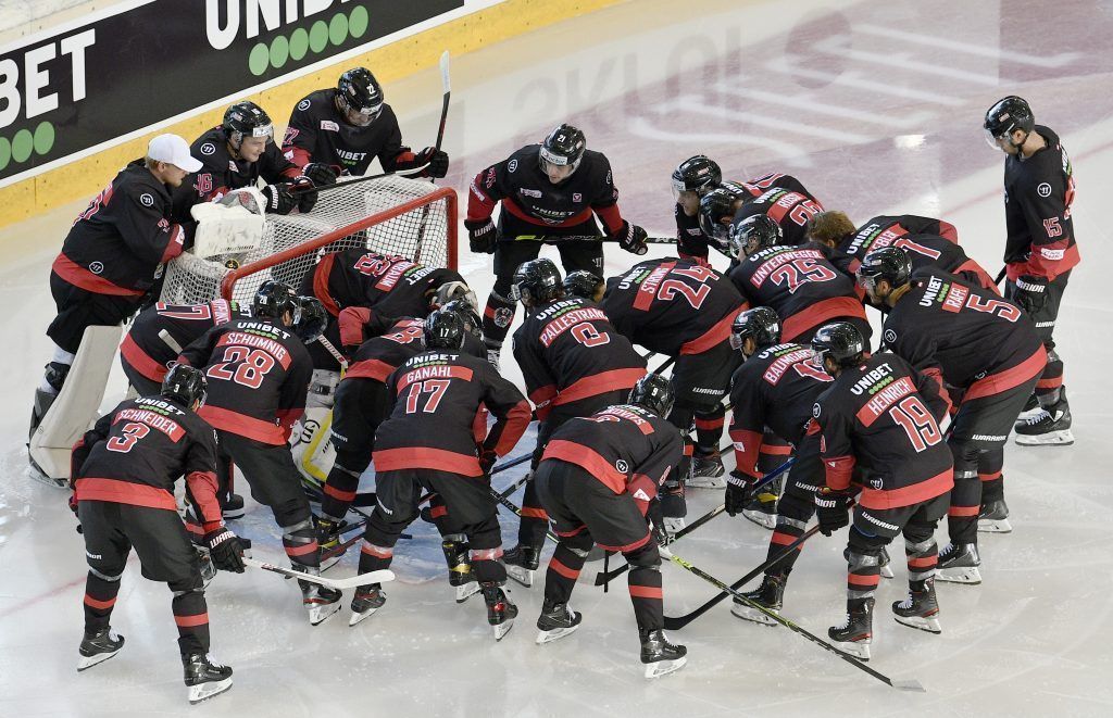 Vorarlberger zeigen beim Torfestival des Eishockey-Nationalteams groß auf