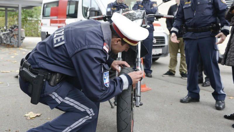 Polizei zog etliche getunte Mopeds aus dem Verkehr