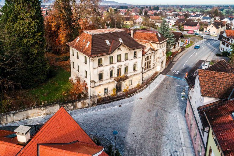 Der Park der Villa Rosenthal wird zum neuen Rathausquartier. Hohenems/Gunz