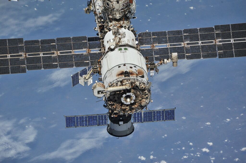 Raumfahrer entdeckten neue Risse im russischen Teil der ISS