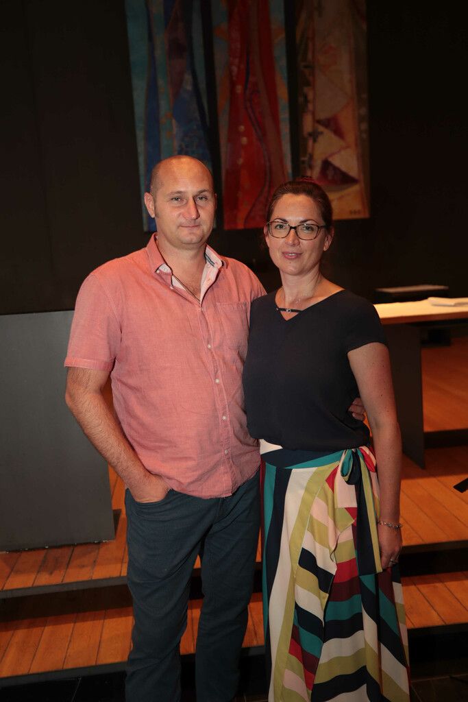 Denis Antipov und Katrin Vardanayam.