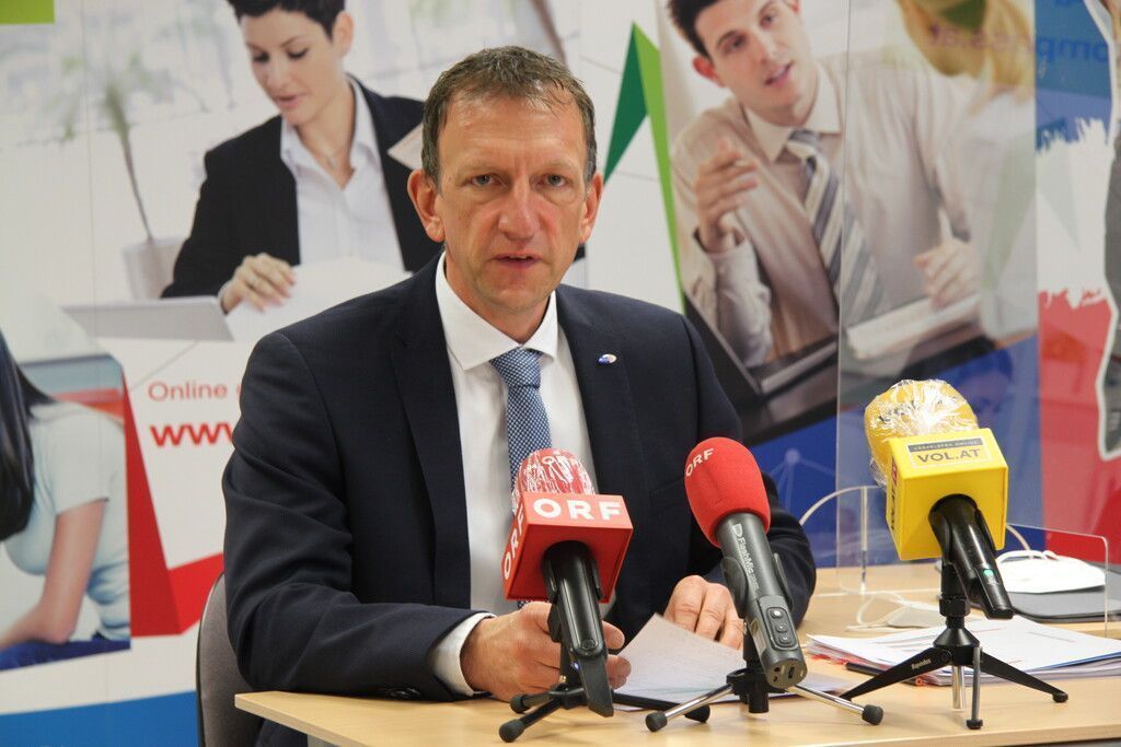 4744 offene Stellen im Land