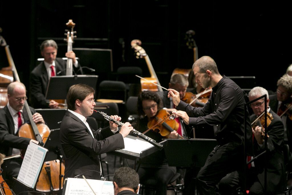 Exzellentes Orchesterkonzert mit Erinnerung an die Festspielgründung. »D4
