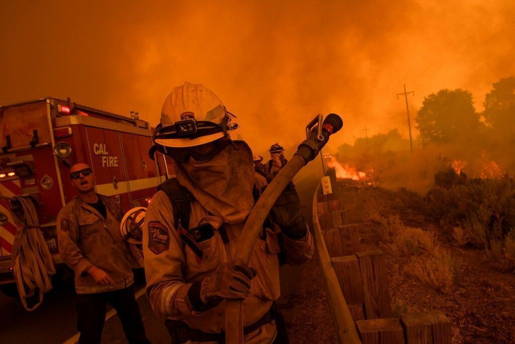 Kampf gegen Feuer in ­Südfrankreich dauert an