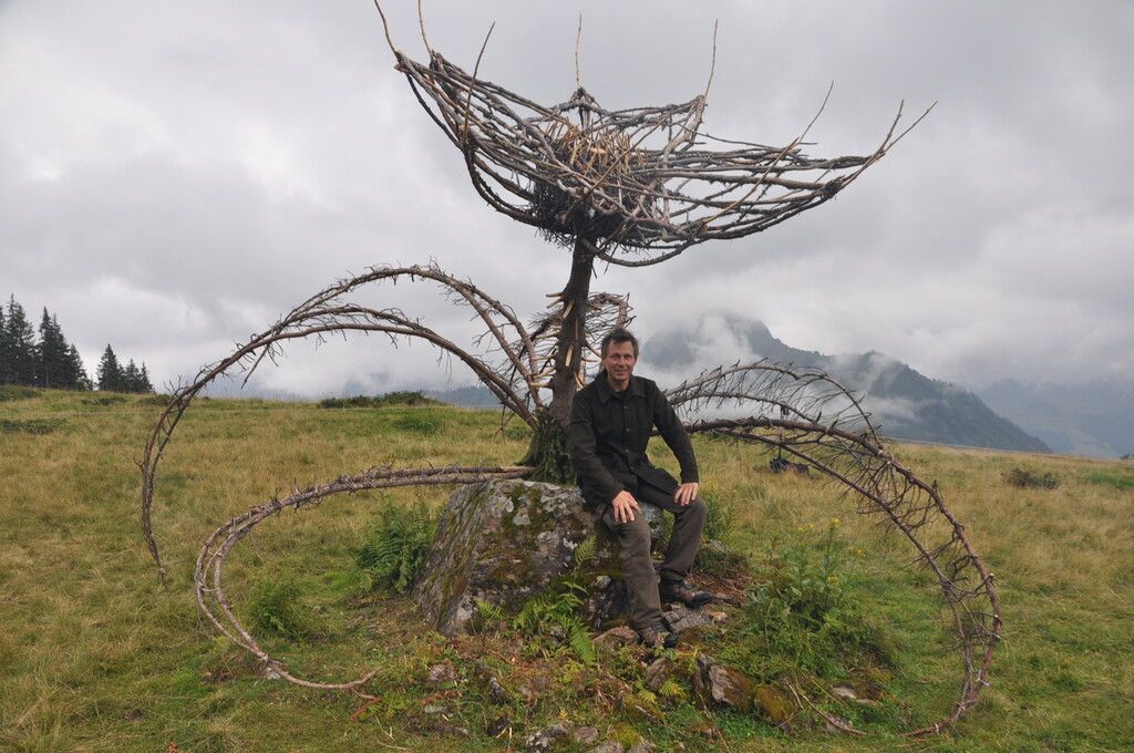 Symbiose aus Kunst und Natur: Land-Art-Trilogie auf der Brandalpe