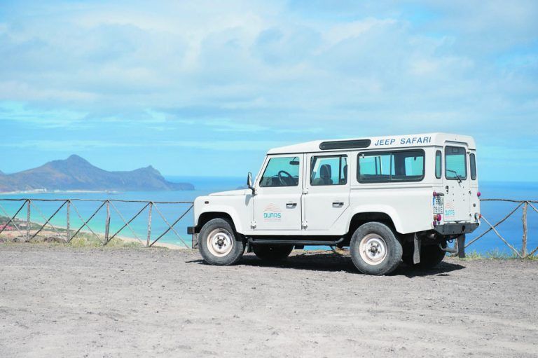 Mit dem Jeep kann man auch die abgelegenen Pfade der Insel rasch erkunden.