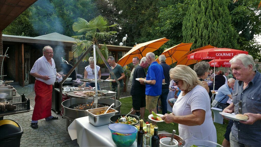 Sommergrillfest in Elmars Garten