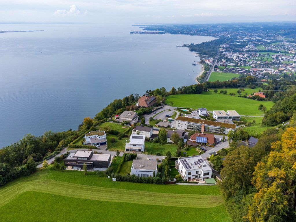 Warteliste: Luxusimmobilien mit Seeblick in Lochau bei Millionären hoch im Kurs. »A5