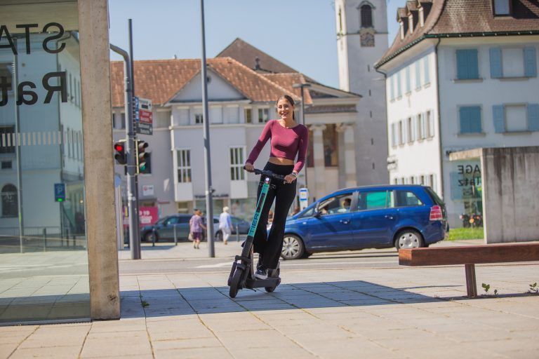 In Dornbirn gibt es die Scooter seit September. Nach Beschwerden wurde mehr Personal ausgeschickt.