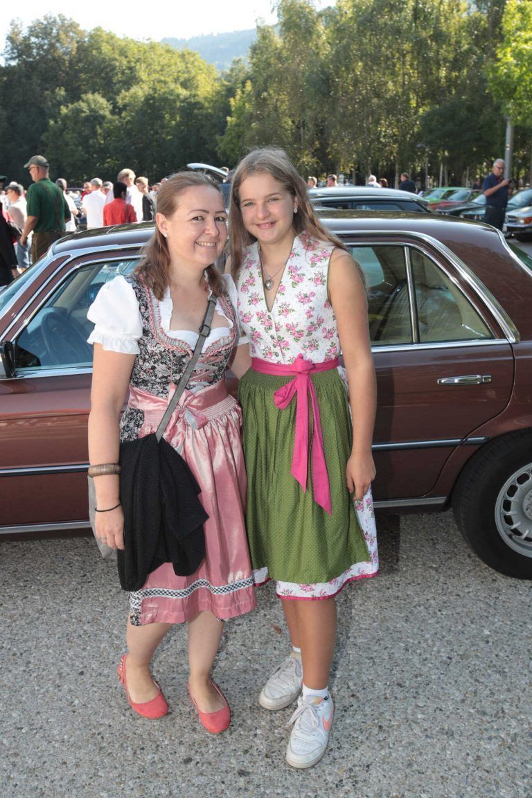 Bianca und Lina Scherer.