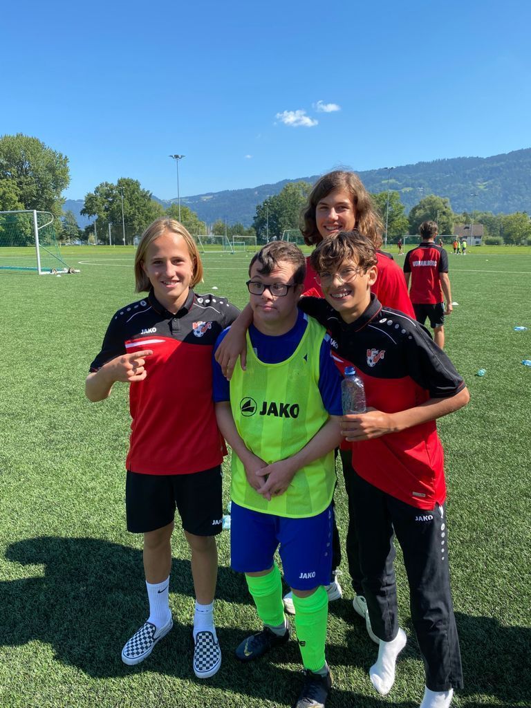 Ein besonderer Tag für Akademie- und Special-Needs-Team-Spieler