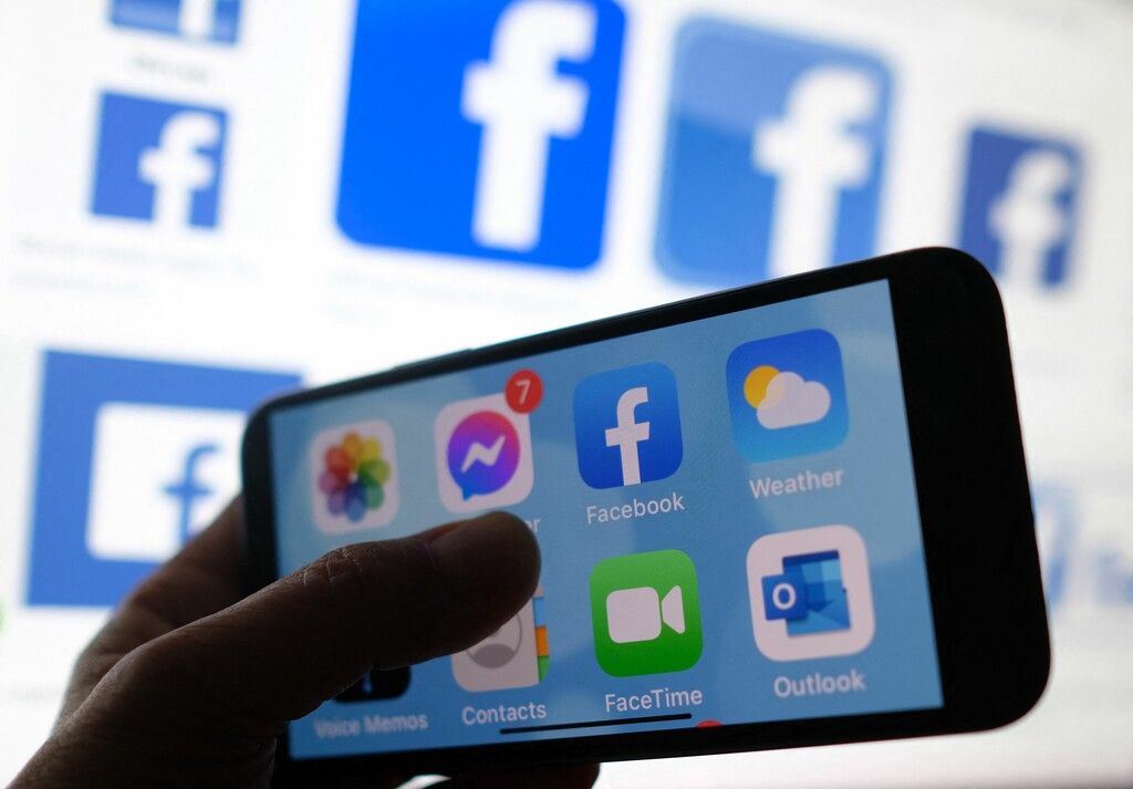 Facebook löscht Kanäle der Querdenker