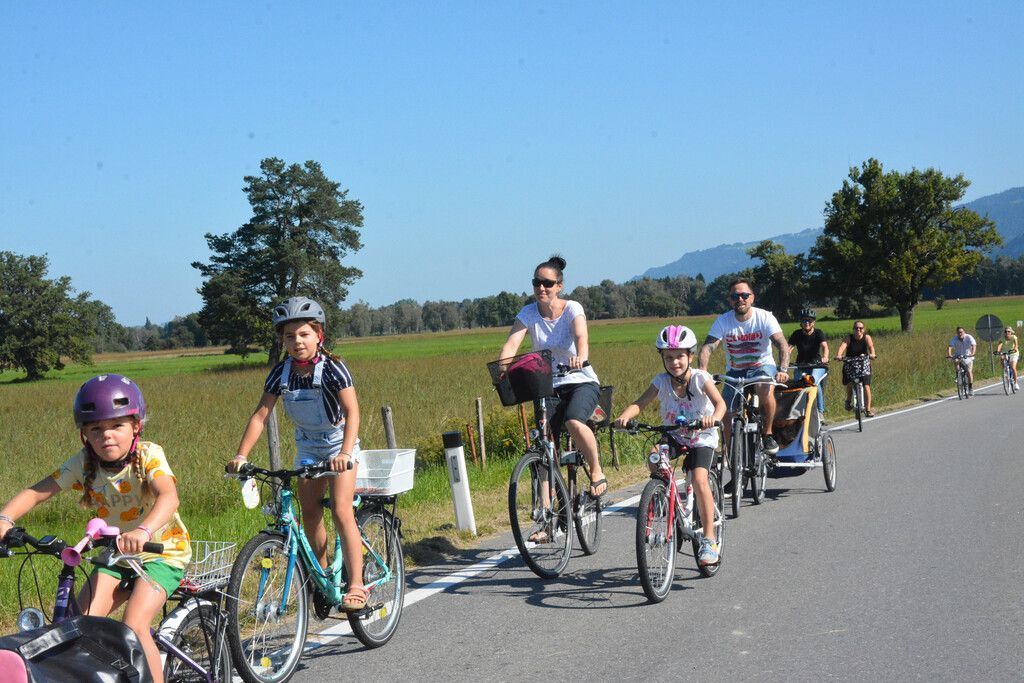 Ungestörte Radtour durchs autofreie Ried