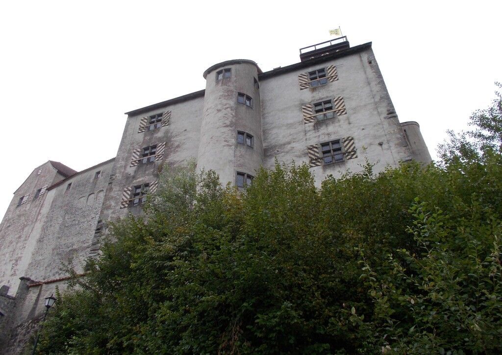 Was die Waldburg mit Hohenems verbindet