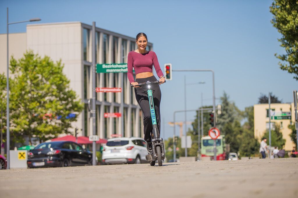 Mit dem E-Scooter von Dornbirn nach Hörbranz: Die Roller nehmen Kurs auf das Rheintal und das Leiblachtal