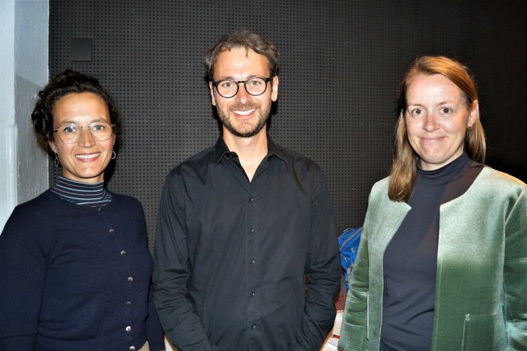 Grünenpolitiker Eva Hammerer, Daniel Zadra und Klubdirektorin Christine Bösch-Vetter.<span class="copyright">Yas/4</span>