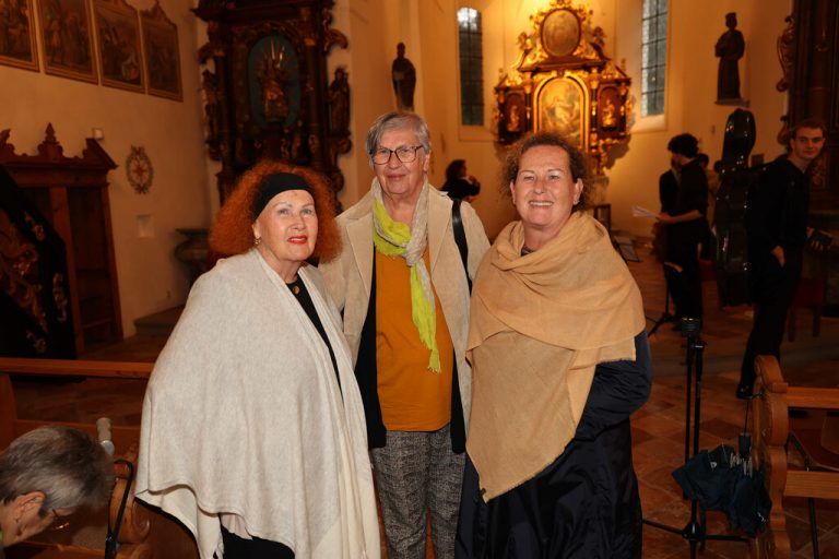 Unter den Zuhörern waren auch Berta Suppan, Isolde Hoch und Klaudia Suppan.