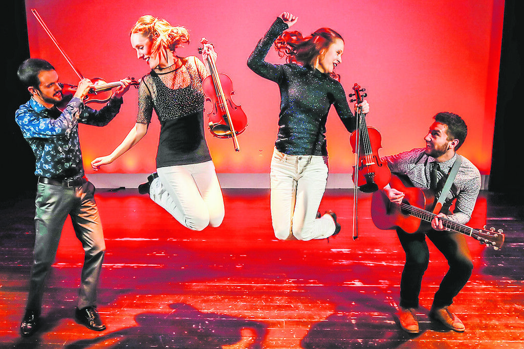 Die Fitzgeralds fiddeln und steppen im Löwensaal in Hohenems