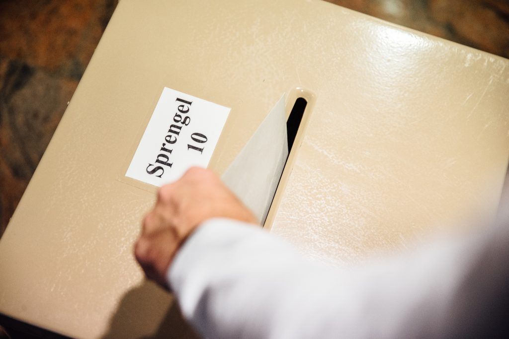 Volk oder Politik: Wer hat die letzte Entscheidung?
