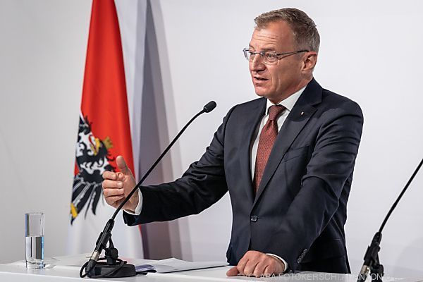 In OÖ neuer Landtag und Landesregierung angelobt