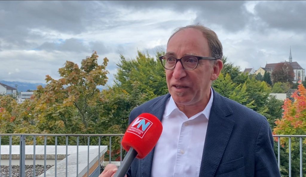 Johannes Rauch stellt Kurz-Karenz in Raum
