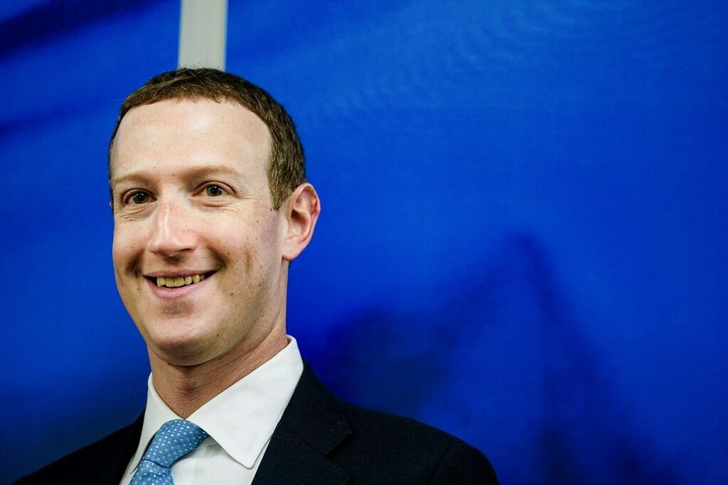 Facebook will Firmennamen ändern