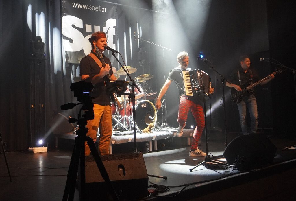 Rockige Mundart-Songs und gefühlvolle Balladen