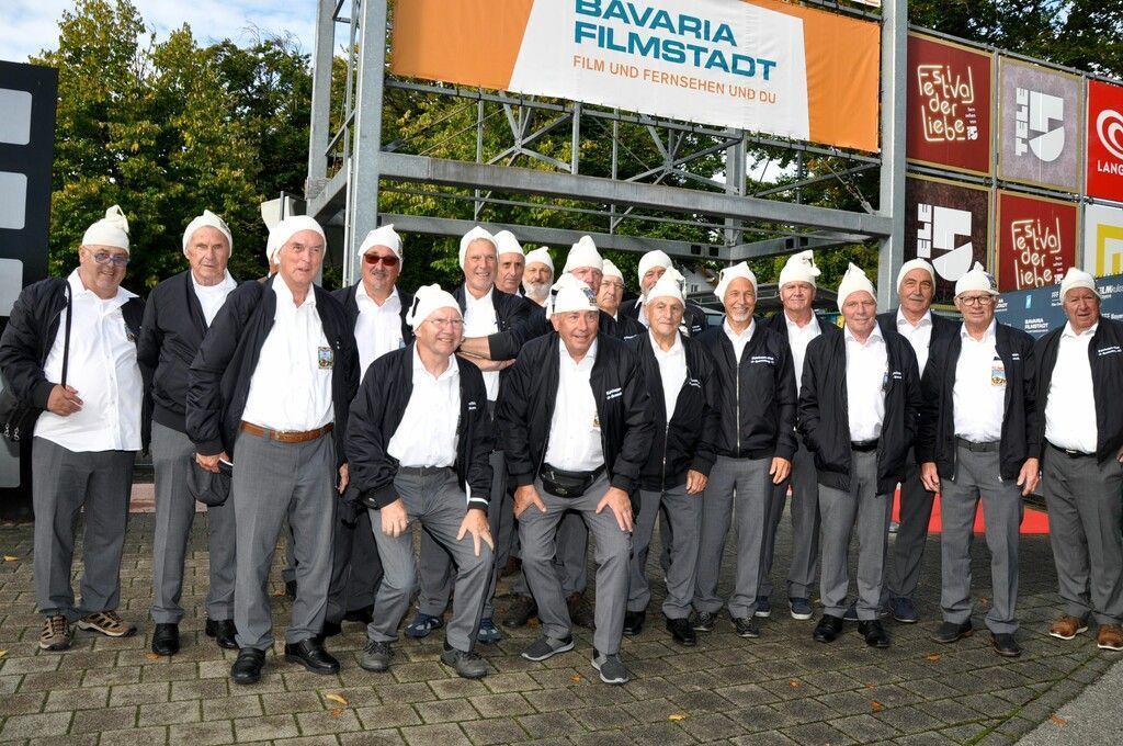 Eingesendet. Vereinsnachrichten aus dem Bezirk