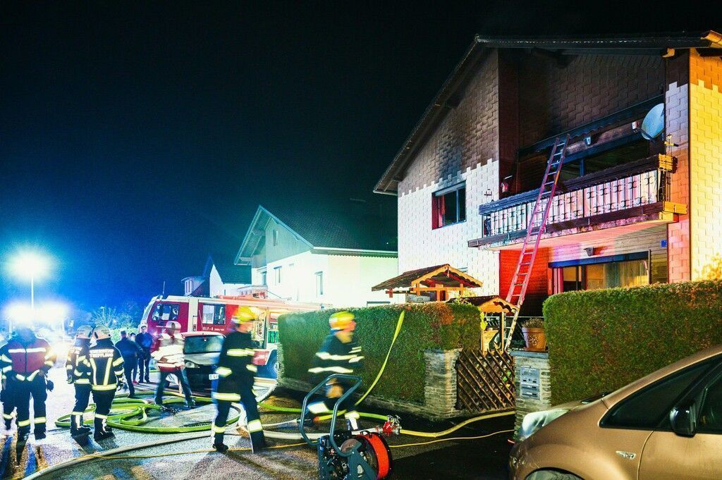 Nach Mordversuch vor Feuerwehrauto gesprungen