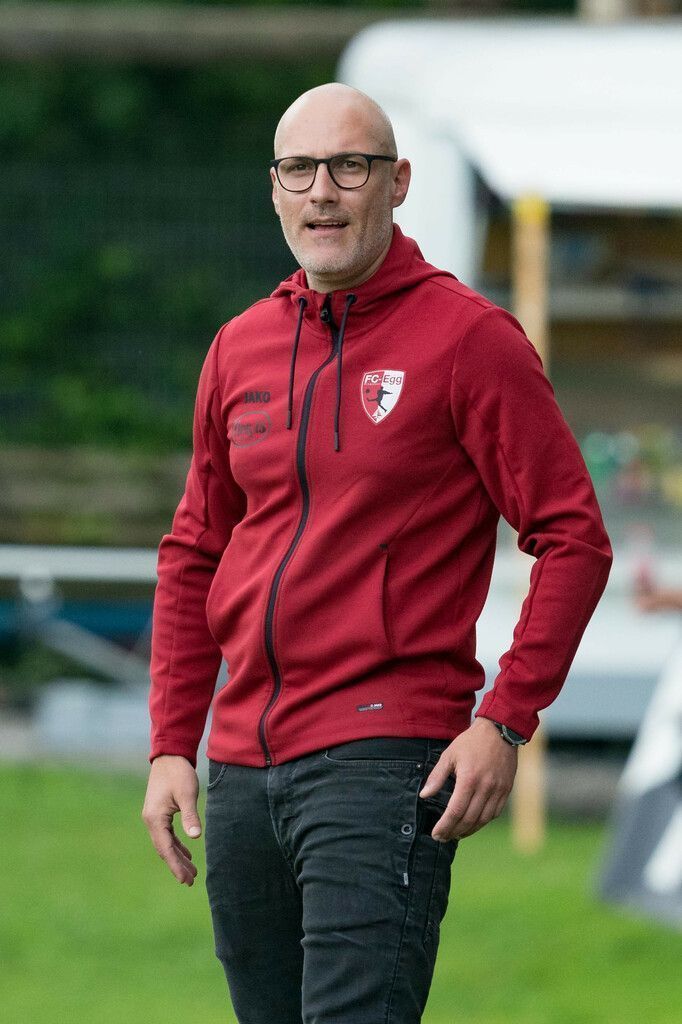 Die Mannschaft steckt noch in der Entwicklungsphase. Deshalb ist eine exakte Einschätzung der Leistungsstärke kurz vor Saisonstart extrem schwer. Aber natürlich wollen wir in der Saison in der oberen Tabellenhälfte mitspielen. Daniel Sereinig, Intemann FC Lauterach