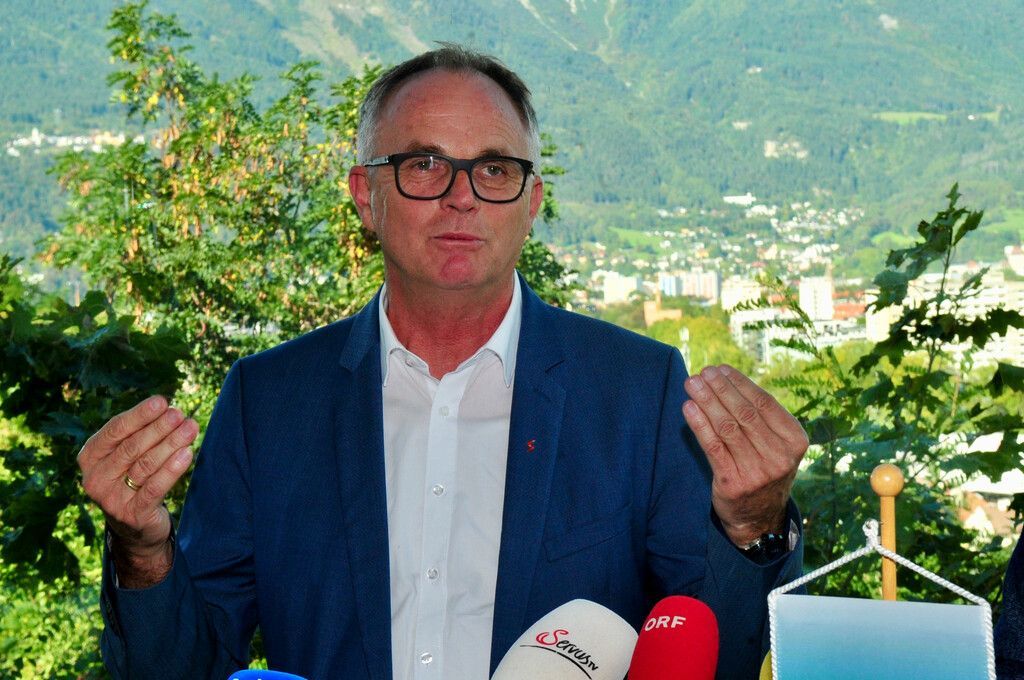 Präsident tritt zurück