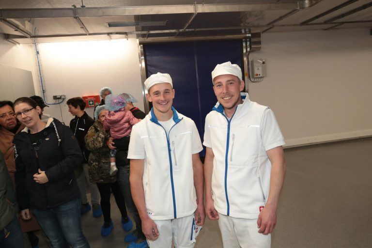 Michael Mennel und Hans Petras vom Sennereiteam.