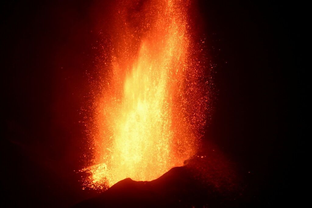 Stärkstes Erdbeben auf La Palma seit Ausbruch des Vulkans