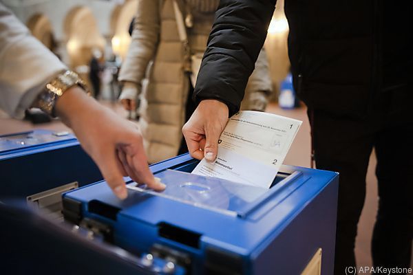 Schweizer wollen 3G-Zertifikat offenbar beibehalten
