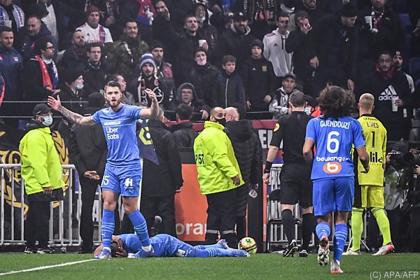 &#8220;Geisterspiele&#8221; für Lyon nach Flaschenwurf von Tribüne