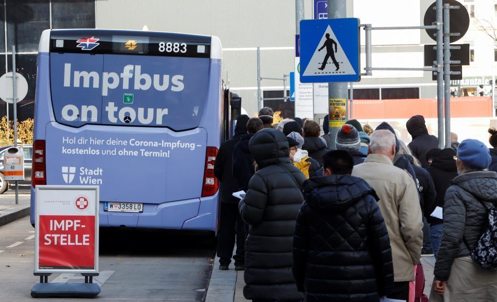 Harter Lockdown ab Montag, Impfpflicht ab Februar