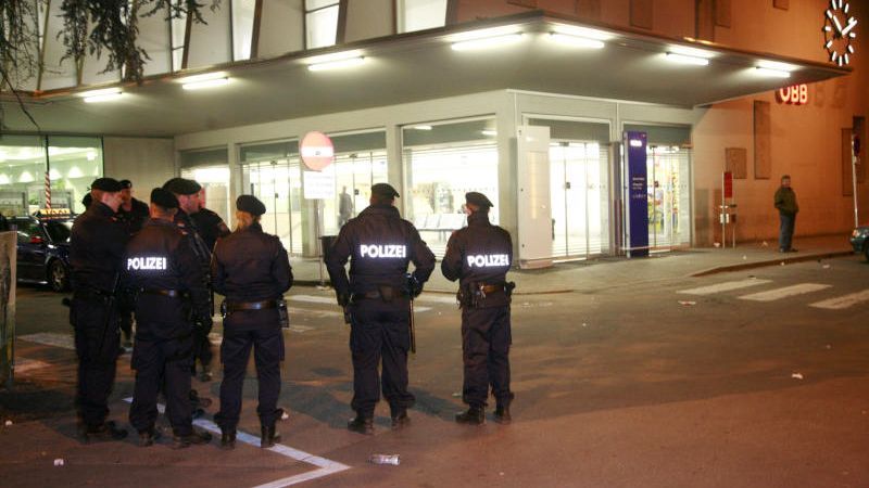 Bahnhof Feldkirch: 40 Afghanen im Zug aufgegriffen