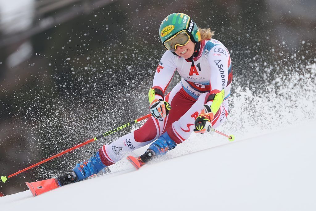 Im ersten K. o.-Duell gegen die Schwedin Sara Hector