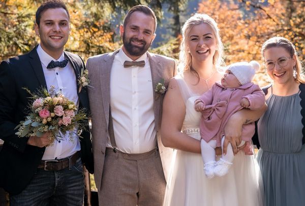 Hochzeit von Magdalena und Matthias mit Taufe von Emilia