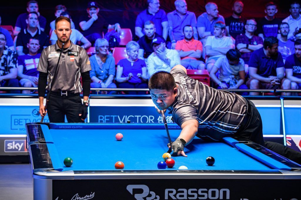 Super-Mario mit Nerven wie Stahl